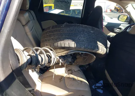 2016 Jeep Cherokee Limited z USA, uszkodzony, nr VIN 1C4PJMDB8GW254660